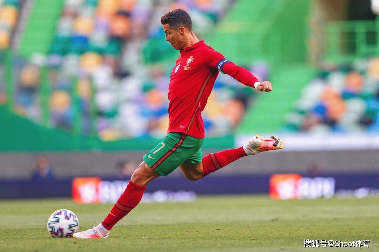 里尔葡萄牙暴发,全队备战中重现巅峰 里尔葡萄牙暴发,全队备战中重现巅峰